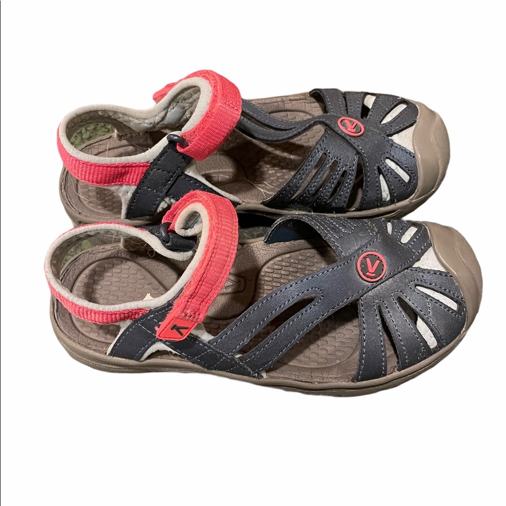 Girls keen size 1